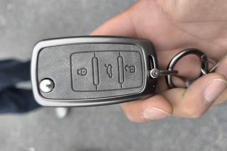 Used Volkswagen Scirocco 2011 R 2.0TSI Vehicle Key