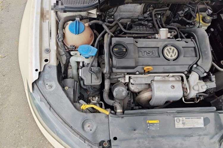 Used Volkswagen Scirocco 2011 1.4 TSI Single-Turbo Fashion Edition Engine Bay Right