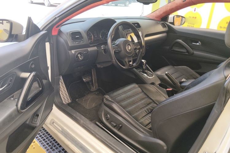 Used Volkswagen Scirocco 2011 R 2.0TSI Driver Seat