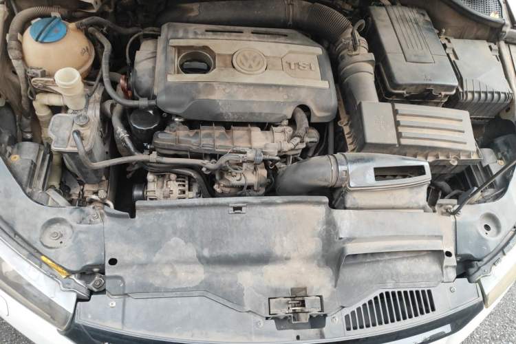 Used Volkswagen Scirocco 2011 2.0 TSI Luxury Edition Engine Bay