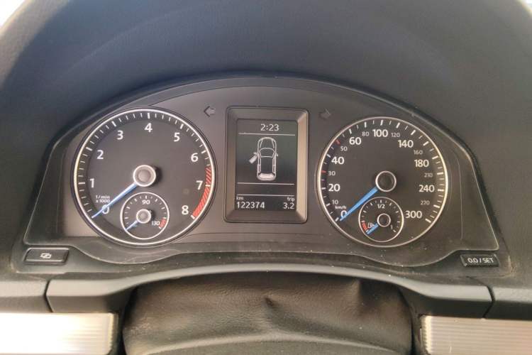 Used Volkswagen Scirocco 2011 R 2.0TSI Instrument Cluster