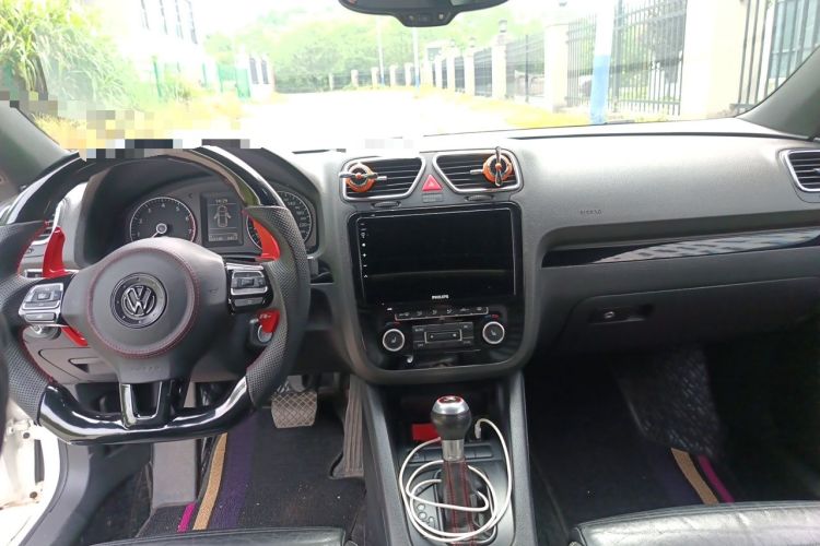Used Volkswagen Scirocco 2011 2.0 TSI R-Line Center Console