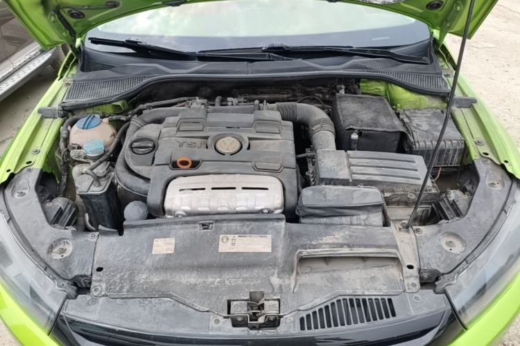 Used Volkswagen Scirocco 2011 1.4 TSI Comfort Edition Engine Bay