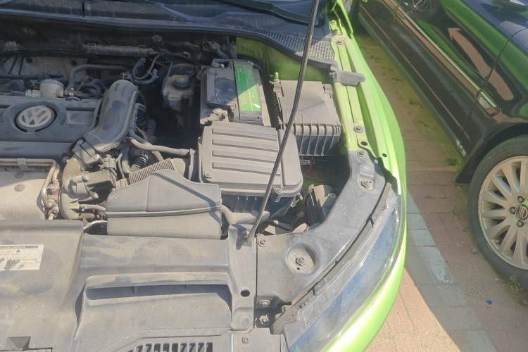 Used Volkswagen Scirocco 2011 1.4 TSI Single-Turbo Fashion Edition Engine Bay Left