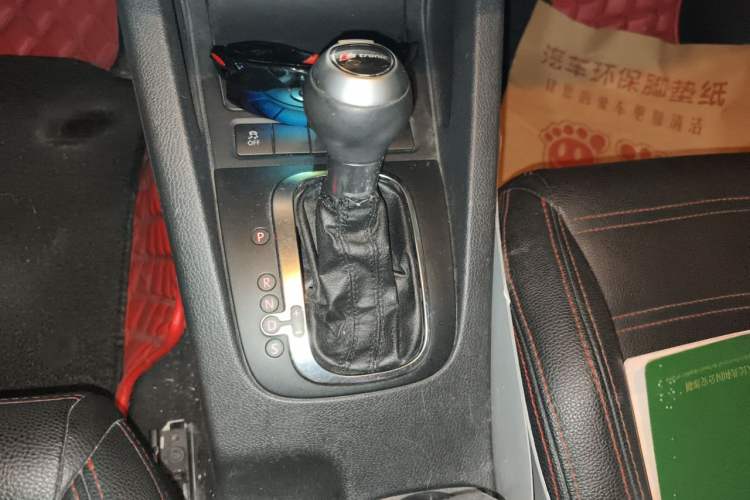 Used Volkswagen Scirocco 2011 1.4 TSI Single-Turbo Fashion Edition Gear Lever