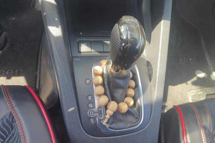 Used Volkswagen Scirocco 2011 1.4 TSI Single-Turbo Fashion Edition Gear Lever