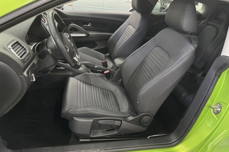 Used Volkswagen Scirocco 2011 1.4 TSI Single-Turbo Fashion Edition Left Front Seat