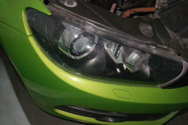 Used Volkswagen Scirocco 2011 2.0 TSI Luxury Edition Right Front Headlight