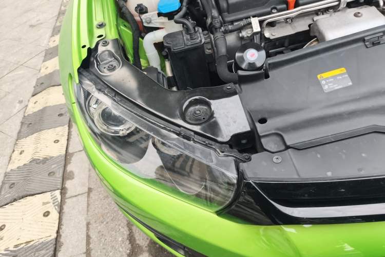 Used Volkswagen Scirocco 2011 1.4 TSI Single-Turbo Fashion Edition Right Front Headlight