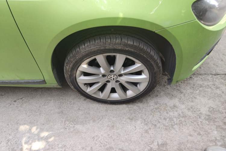 Used Volkswagen Scirocco 2011 1.4 TSI Single-Turbo Fashion Edition Right Front Wheel Hub