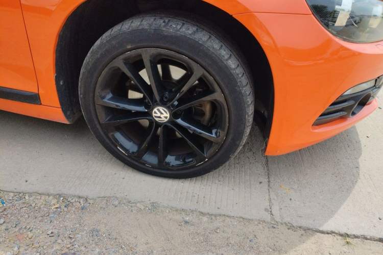 Used Volkswagen Scirocco 2011 2.0 TSI Luxury Edition Right Front Wheel Hub