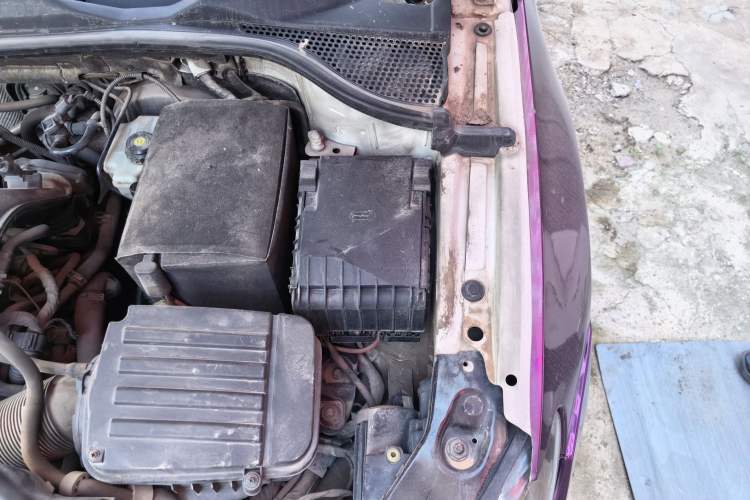 Used Volkswagen Scirocco 2011 1.4 TSI Single-Turbo Fashion Edition Engine Bay Left