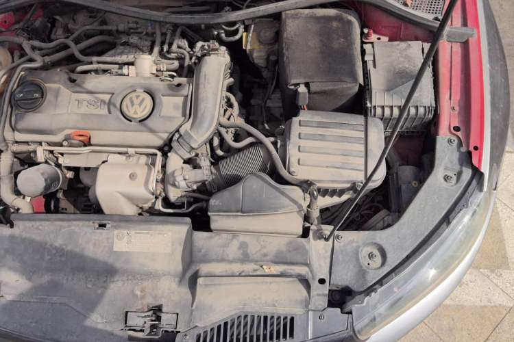 Used Volkswagen Scirocco 2011 1.4 TSI Single-Turbo Fashion Edition Engine Bay Left