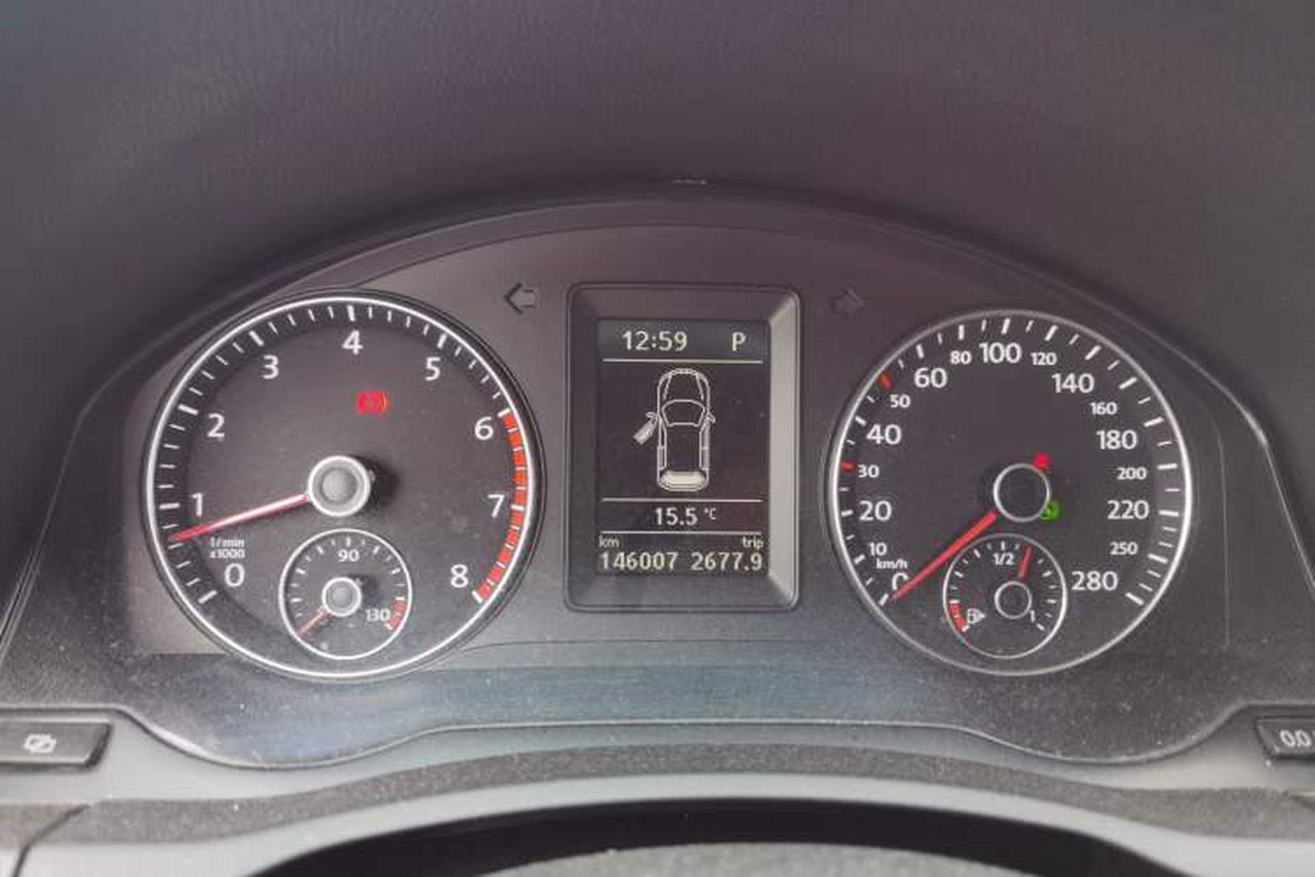 Used Volkswagen Scirocco 2011 1.4 TSI Single-Turbo Fashion Edition Instrument Cluster