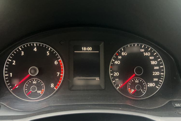 Used Volkswagen Scirocco 2011 2.0 TSI Luxury Edition Interior 5