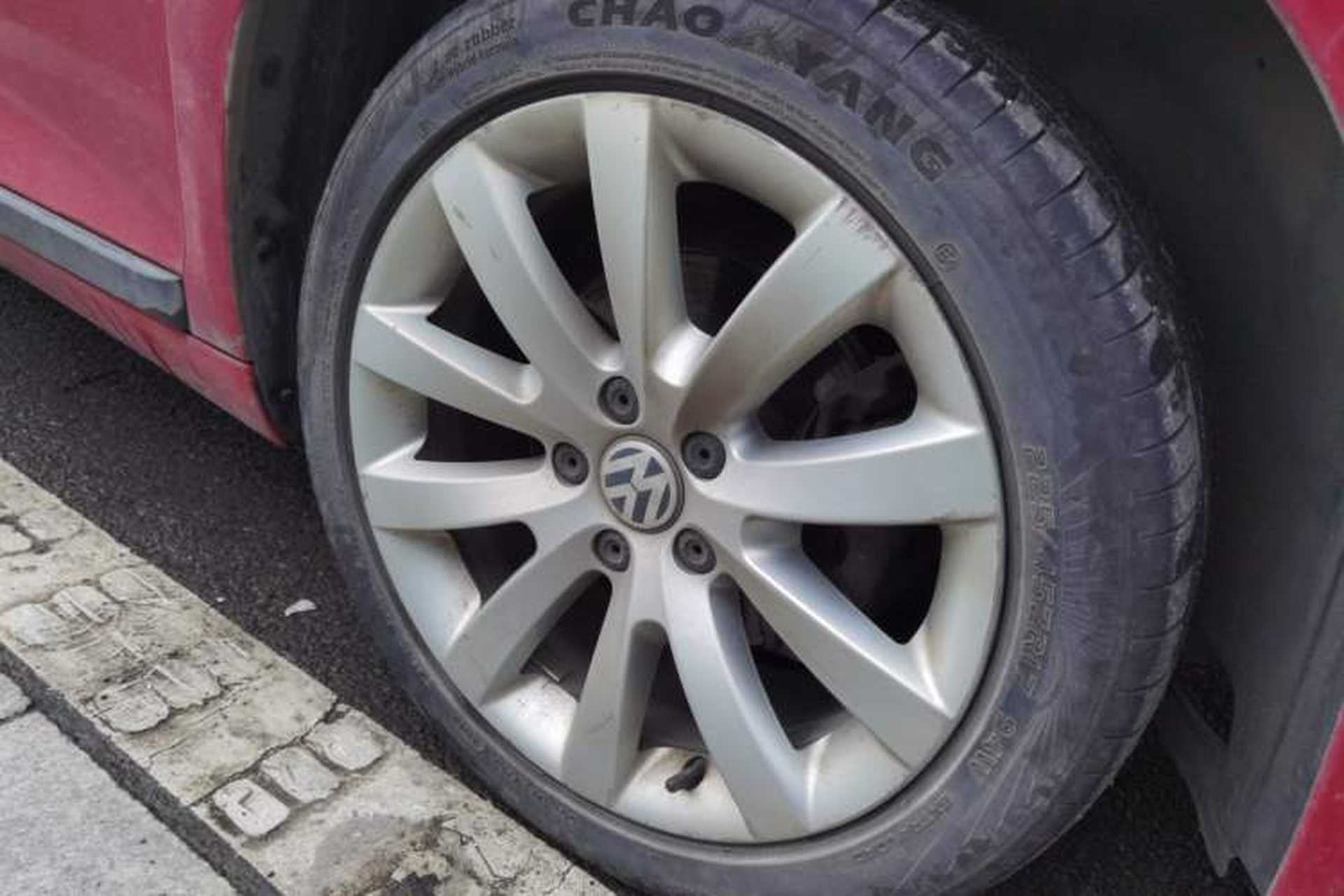 Used Volkswagen Scirocco 2011 1.4 TSI Single-Turbo Fashion Edition Right Front Wheel Hub