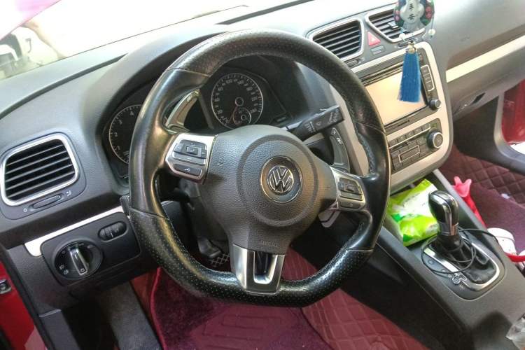Used Volkswagen Scirocco 2011 2.0 TSI Luxury Edition Steering Wheel