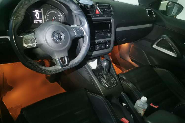 Used Volkswagen Scirocco 2011 2.0 TSI Luxury Edition Center Console