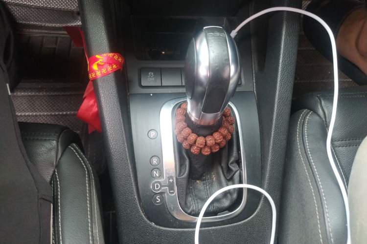 Used Volkswagen Scirocco 2011 2.0 TSI Luxury Edition Gear Lever
