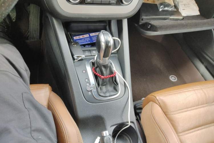 Used Volkswagen Scirocco 2011 2.0 TSI Luxury Edition Gear Lever