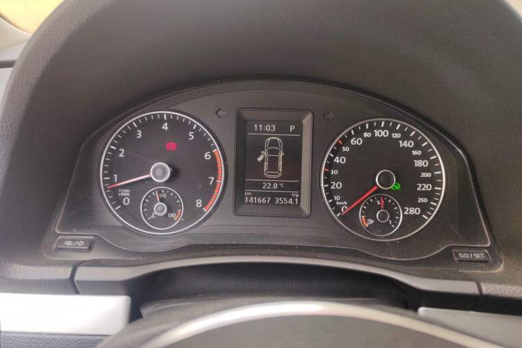 Used Volkswagen Scirocco 2011 1.4 TSI Single-Turbo Fashion Edition Instrument Cluster