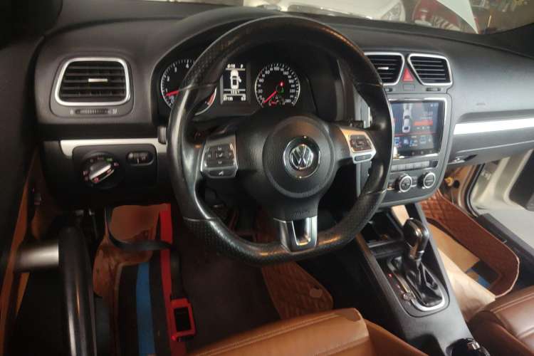 Used Volkswagen Scirocco 2011 2.0 TSI Luxury Edition Steering Wheel
