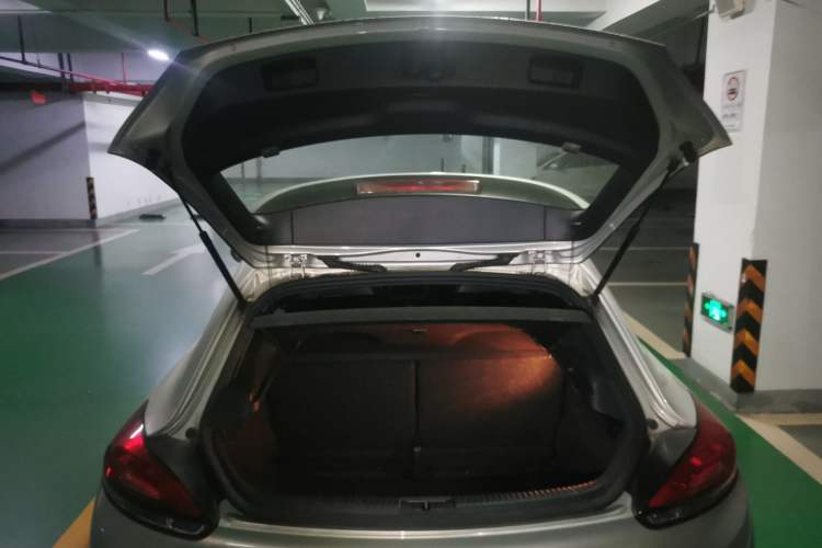 Used Volkswagen Scirocco 2011 2.0 TSI Luxury Edition Trunk