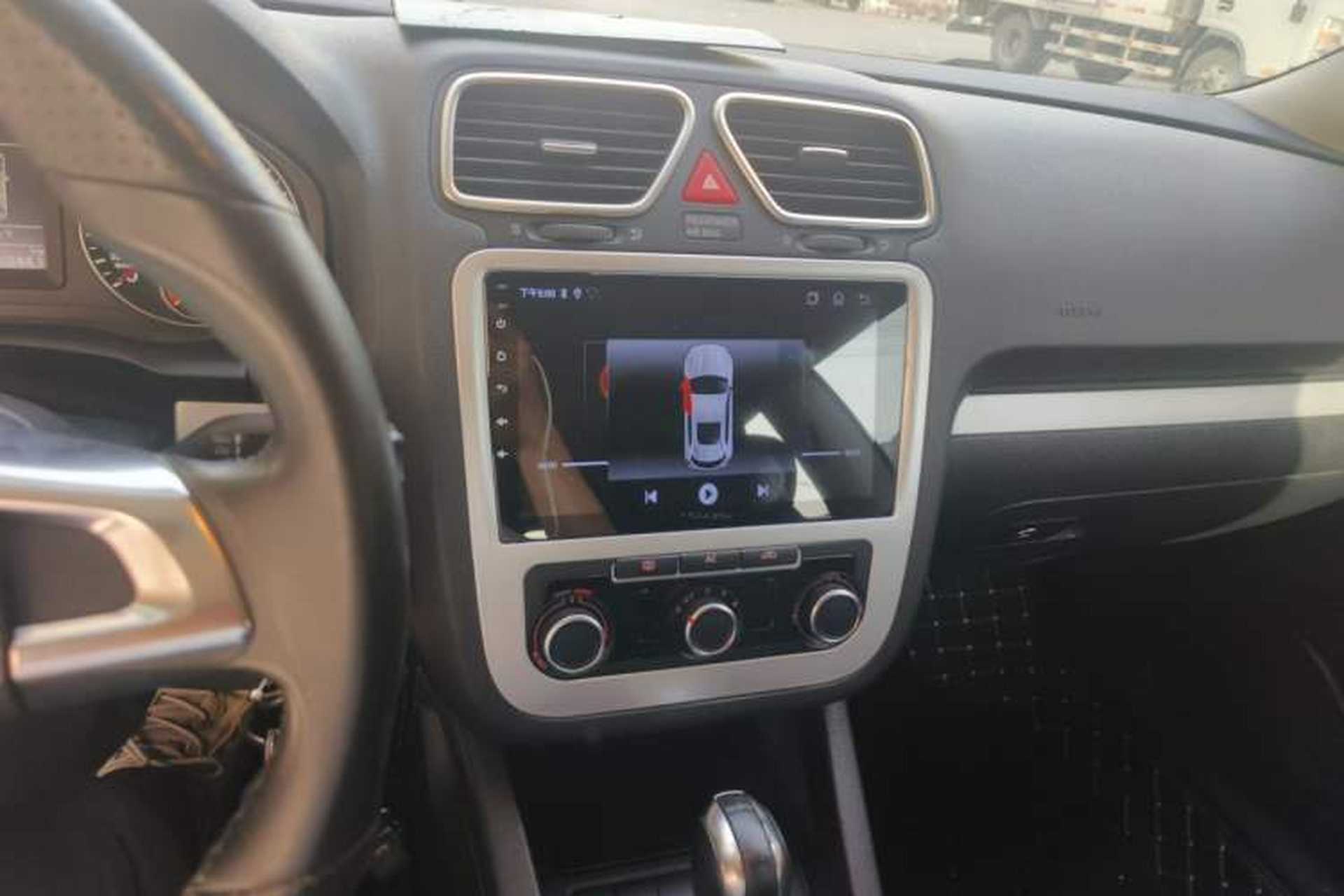 Used Volkswagen Scirocco 2011 1.4 TSI Single-Turbo Fashion Edition Audio And AC Panel