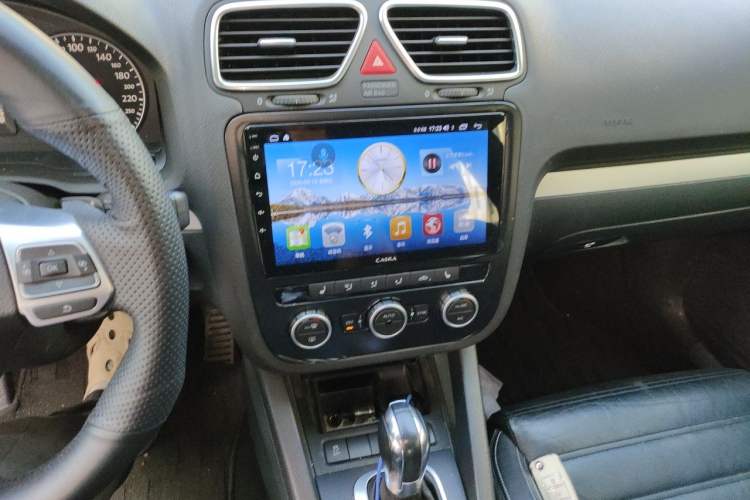 Used Volkswagen Scirocco 2011 2.0 TSI Luxury Edition Audio And AC Panel