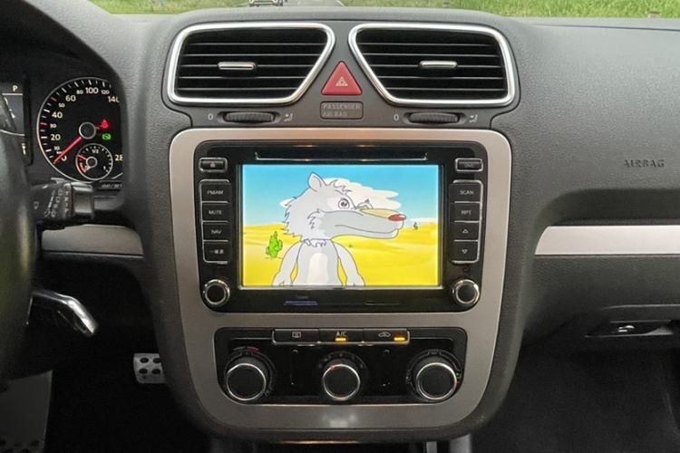 Used Volkswagen Scirocco 2011 1.4 TSI Single-Turbo Fashion Edition Audio And AC Panel