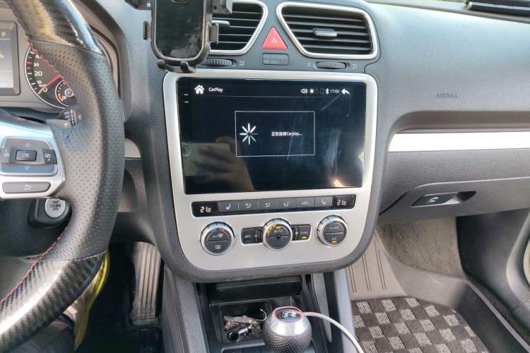 Used Volkswagen Scirocco 2011 2.0 TSI Luxury Edition Audio And AC Panel