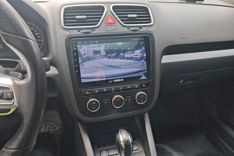 Used Volkswagen Scirocco 2011 2.0 TSI Luxury Edition Audio And AC Panel