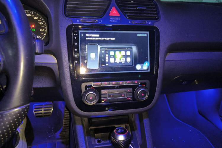 Used Volkswagen Scirocco 2011 R 2.0TSI Audio And AC Panel