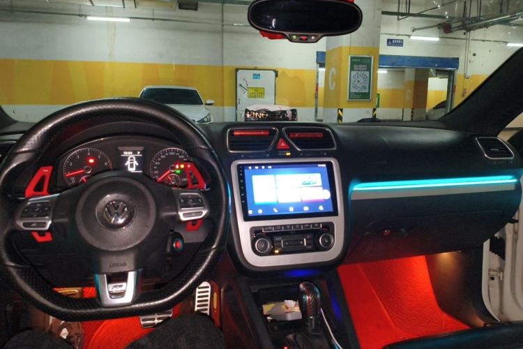 Used Volkswagen Scirocco 2011 2.0 TSI R-Line Center Console