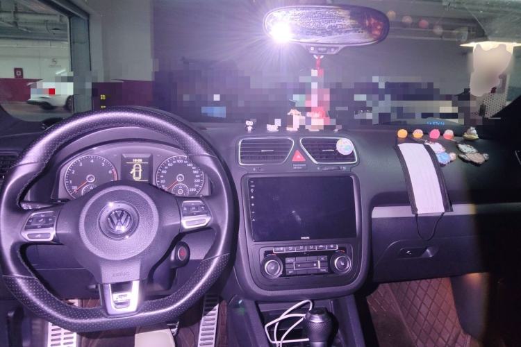 Used Volkswagen Scirocco 2011 2.0 TSI R-Line Center Console