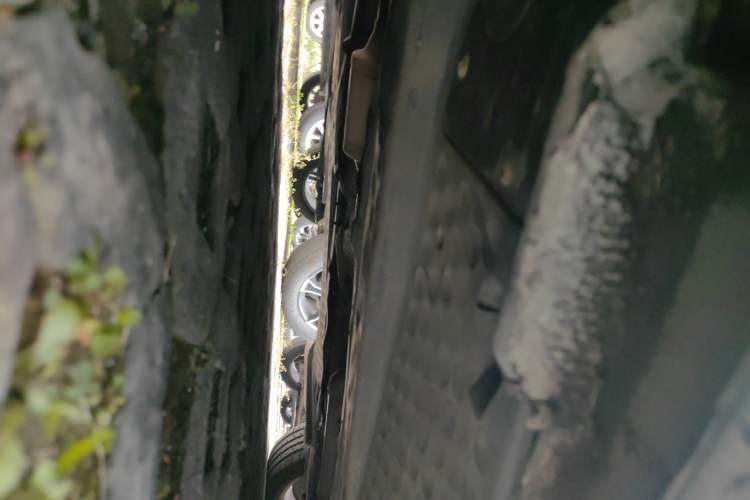 Used Volkswagen Scirocco 2011 R 2.0TSI Chassis Front Left