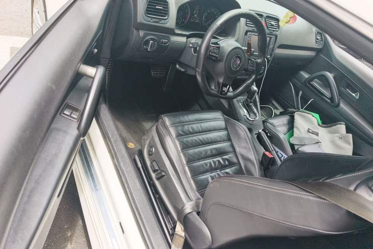 Used Volkswagen Scirocco 2011 R 2.0TSI Driver Seat