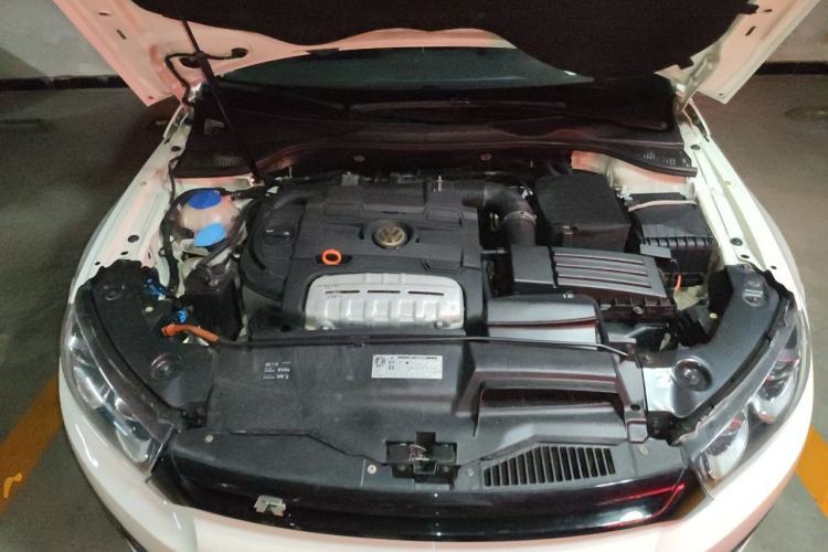 Used Volkswagen Scirocco 2011 1.4 TSI Comfort Edition Engine Bay