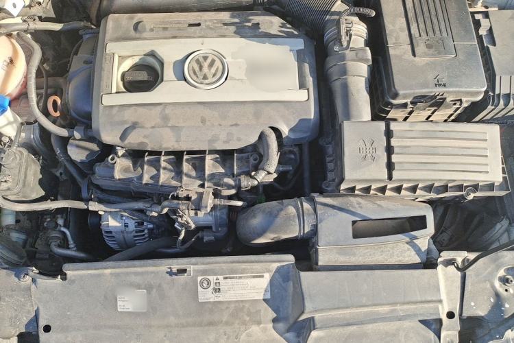 Used Volkswagen Scirocco 2011 2.0 TSI R-Line Engine Bay