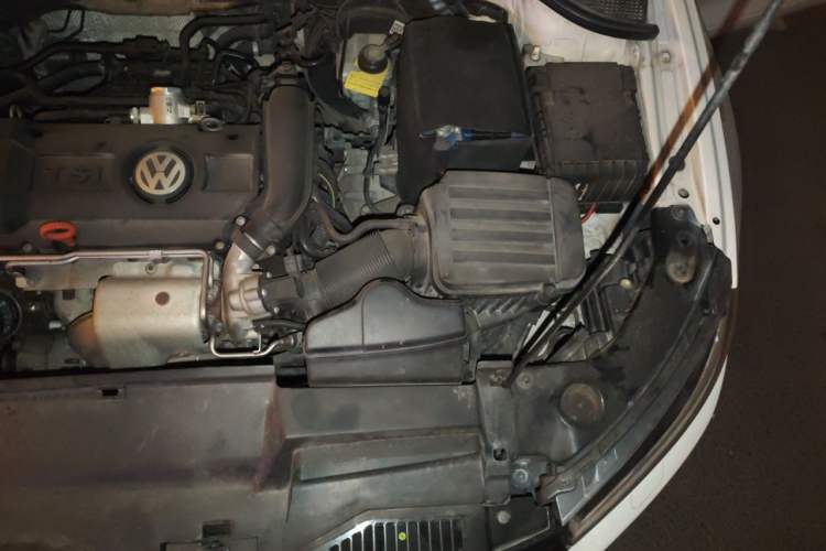 Used Volkswagen Scirocco 2011 1.4 TSI Single-Turbo Fashion Edition Engine Bay Left