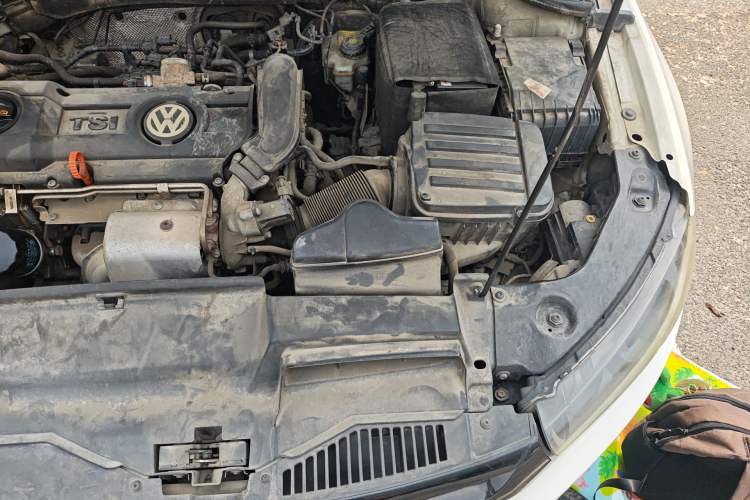 Used Volkswagen Scirocco 2011 1.4 TSI Single-Turbo Fashion Edition Engine Bay Left