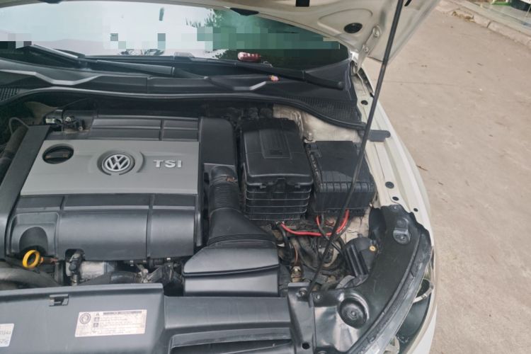 Used Volkswagen Scirocco 2011 R 2.0TSI Engine Bay Left