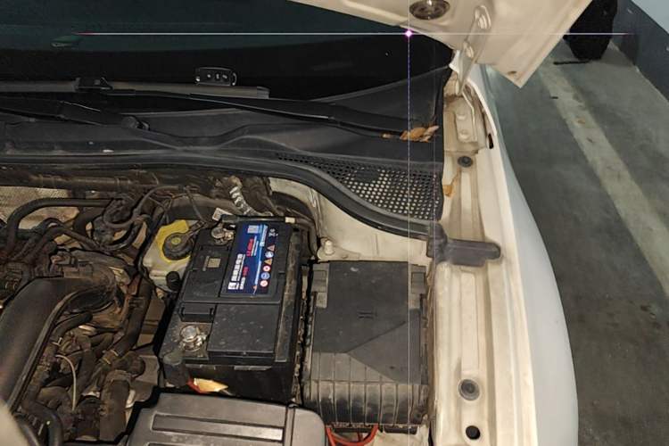 Used Volkswagen Scirocco 2011 1.4 TSI Single-Turbo Fashion Edition Engine Bay Left