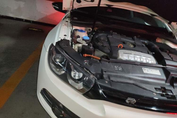 Used Volkswagen Scirocco 2011 1.4 TSI Comfort Edition Engine Bay Right