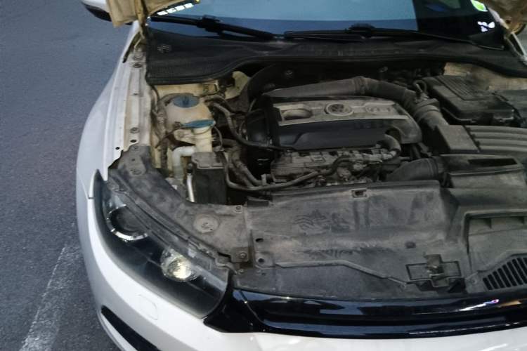 Used Volkswagen Scirocco 2011 2.0 TSI R-Line Engine Bay Right