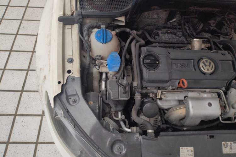 Used Volkswagen Scirocco 2011 1.4 TSI Single-Turbo Fashion Edition Engine Bay Right