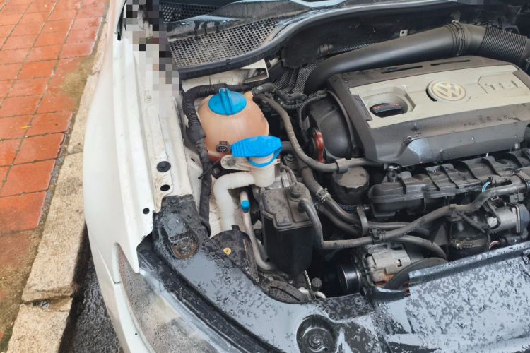 Used Volkswagen Scirocco 2011 2.0 TSI Luxury Edition Engine Bay Right