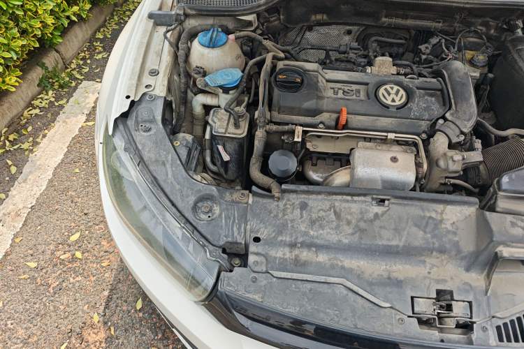 Used Volkswagen Scirocco 2011 1.4 TSI Single-Turbo Fashion Edition Engine Bay Right