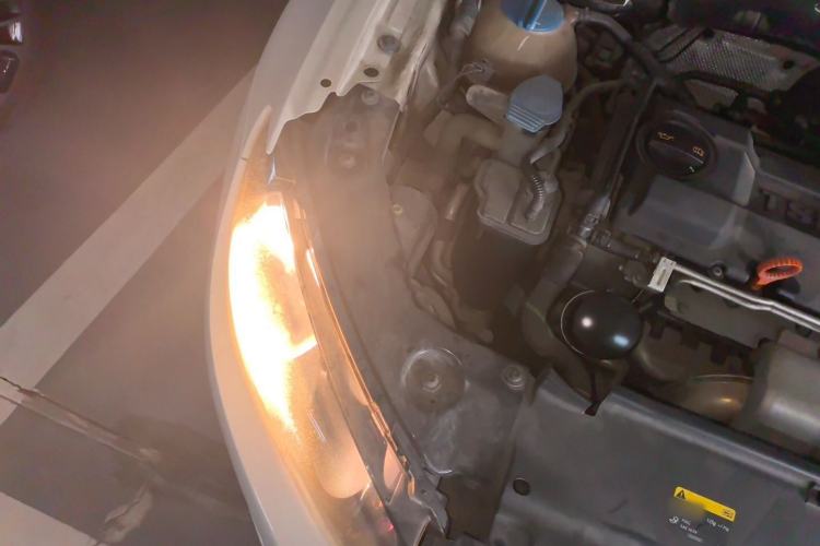 Used Volkswagen Scirocco 2011 1.4 TSI Single-Turbo Fashion Edition Engine Bay Right