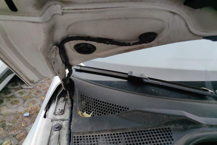 Used Volkswagen Scirocco 2011 R 2.0TSI Engine Bay Right